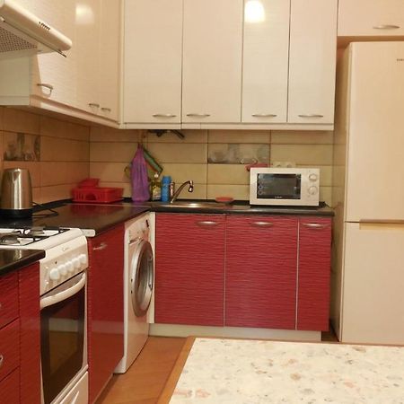 2 Room Apartment Near Opera House Лвив Екстериор снимка